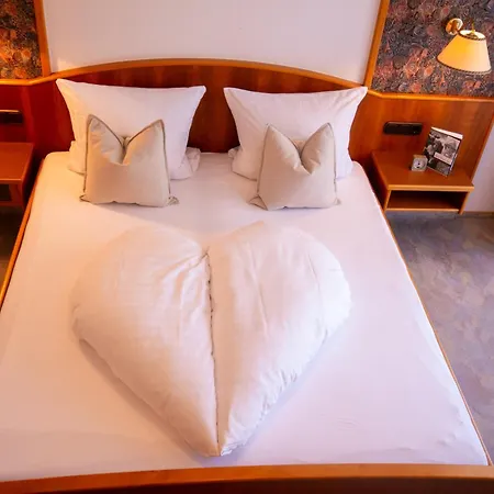 Zur Alten Post Hotel Regen